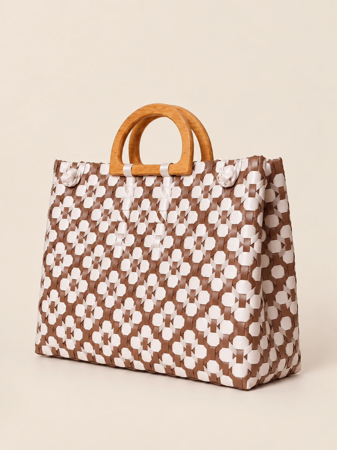 Kahoy Kastanyas recycled-polypropylene wood-handle bayong bag, back view