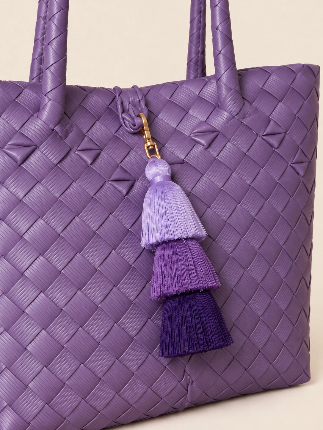 Lakbay Lila — Tassel recycled-polypropylene lightweight travel tote, woven detail