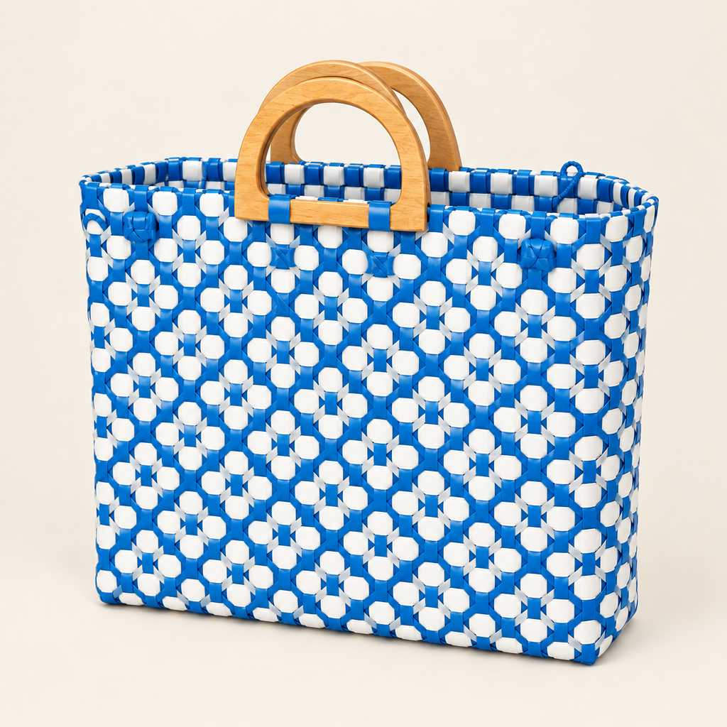 30-degree angle of woven bag
