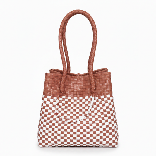 90-degree side profile of the handwoven bag