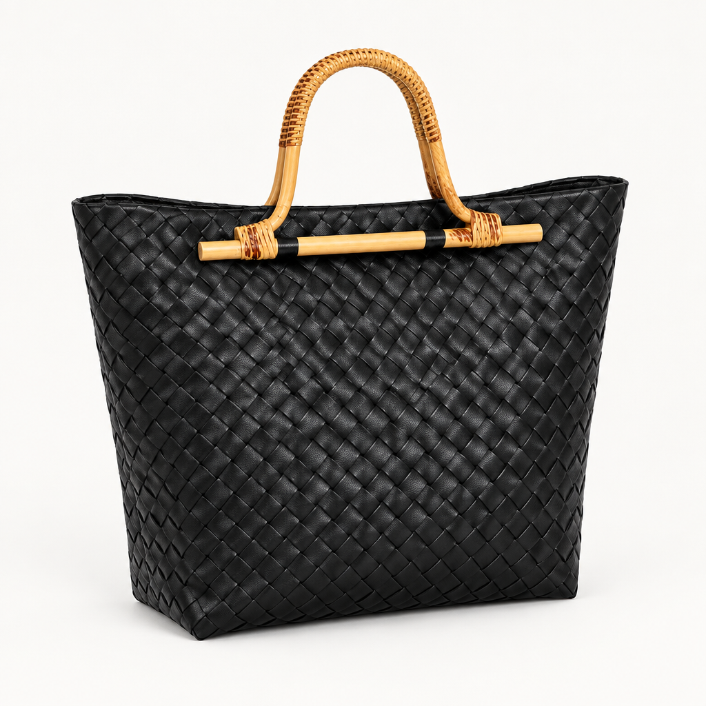 30-degree angle of handwoven bag