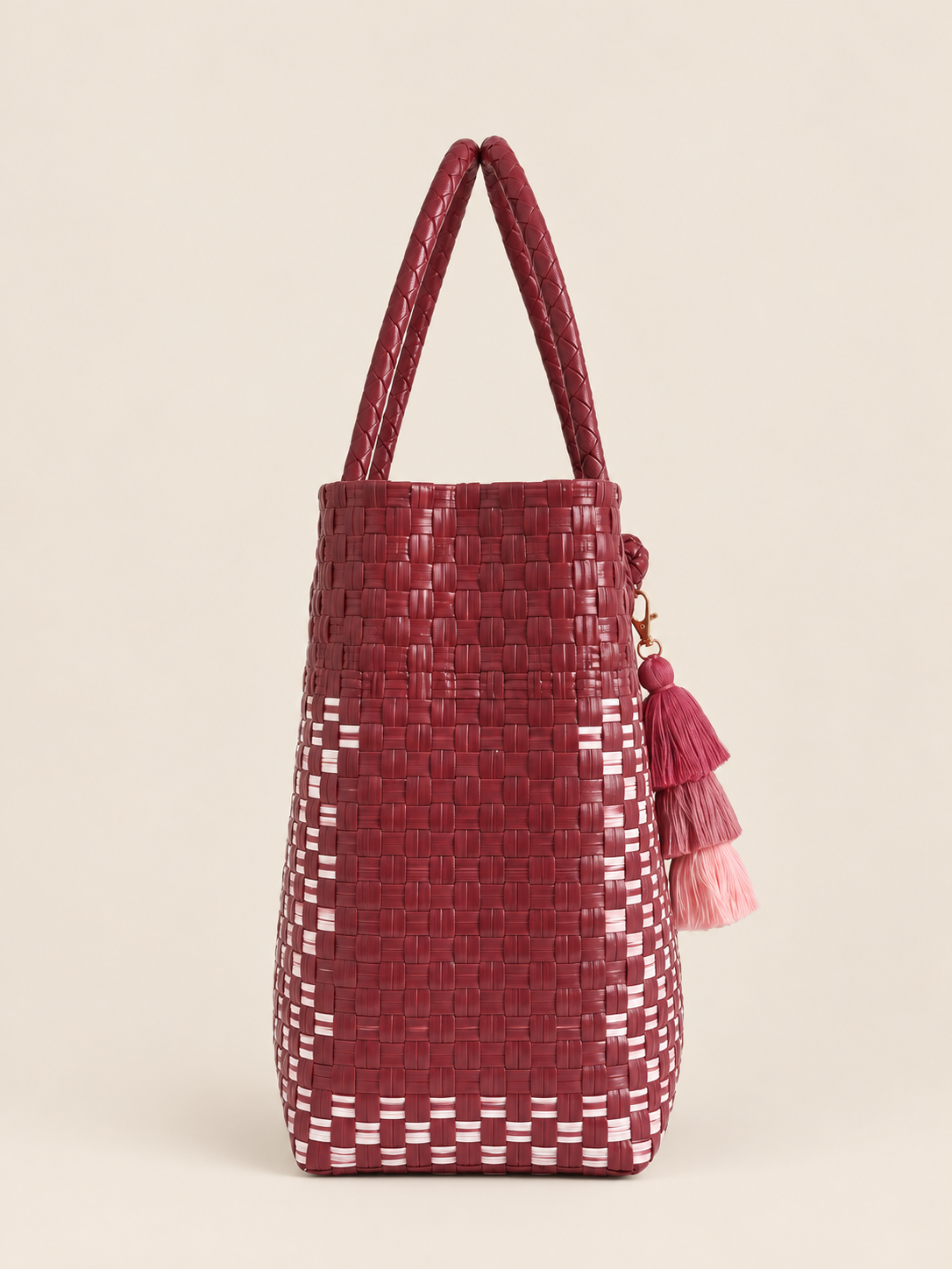Lakbay Pula recycled-polypropylene lightweight travel tote, side view