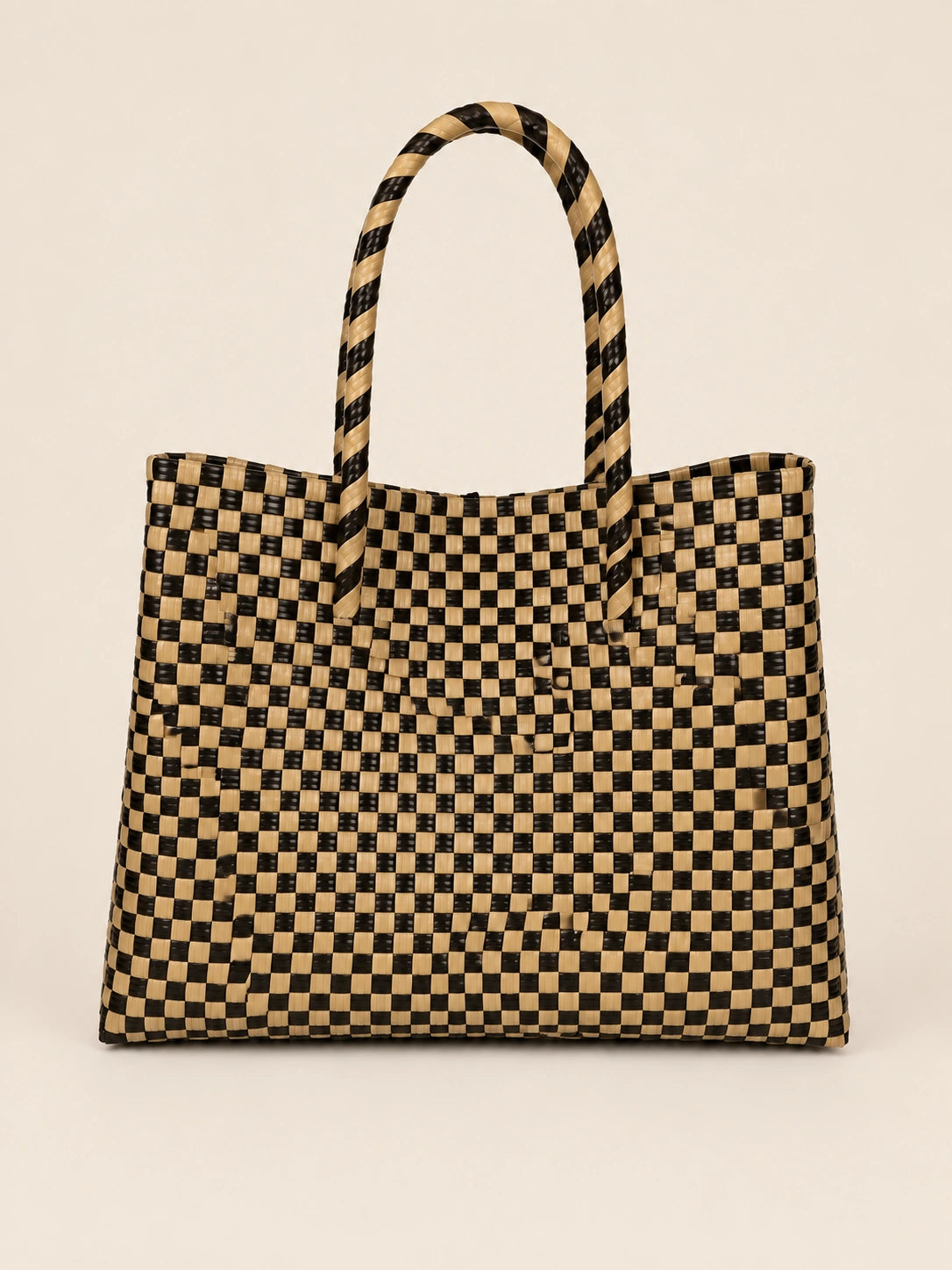 Habi Ginto — Malaki recycled-polypropylene structured bayong tote, back view