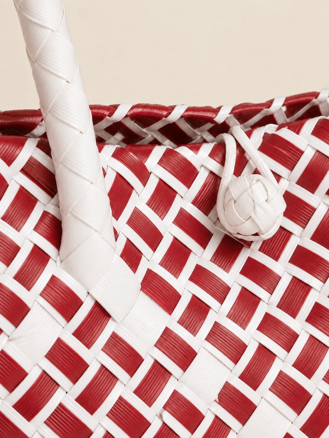 Habi Rosas — Pula at Puti recycled-polypropylene structured bayong tote, woven detail