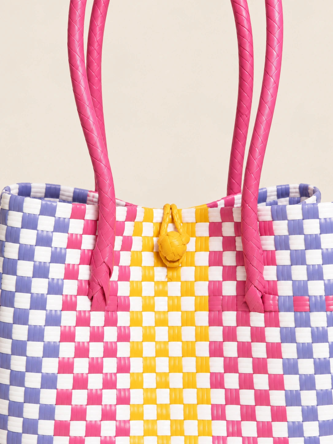 Habi Hardin — Kwadro recycled-polypropylene structured bayong tote, woven detail