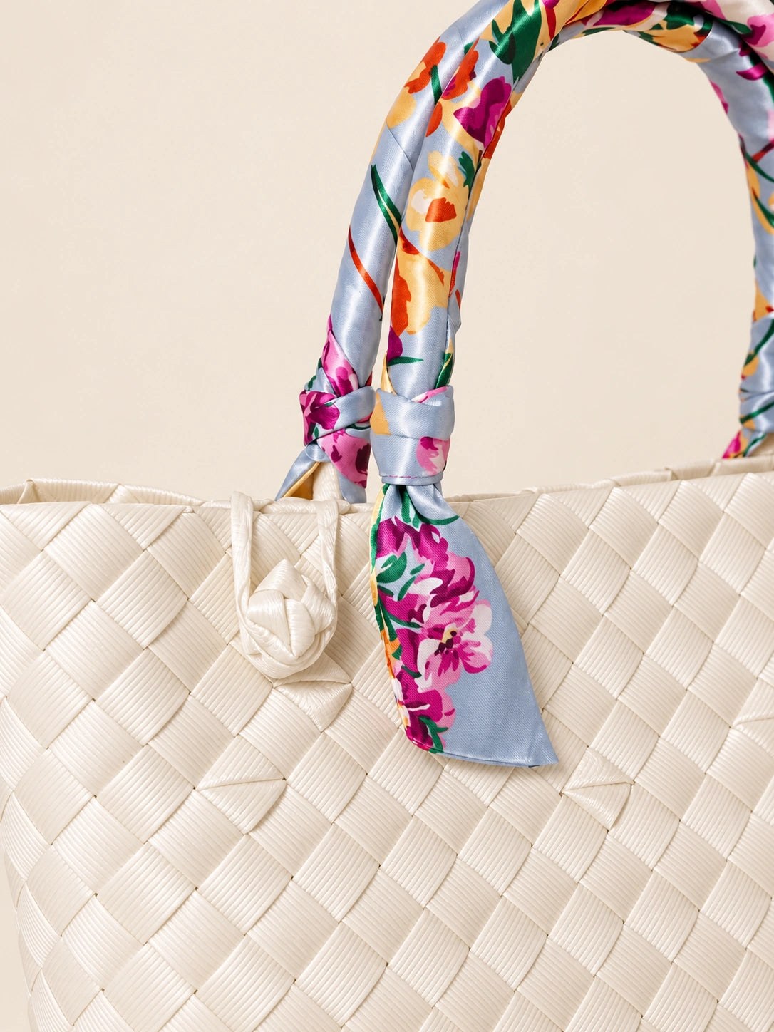 Talik Sampaguita recycled-polypropylene scarf-handle bayong tote, woven detail