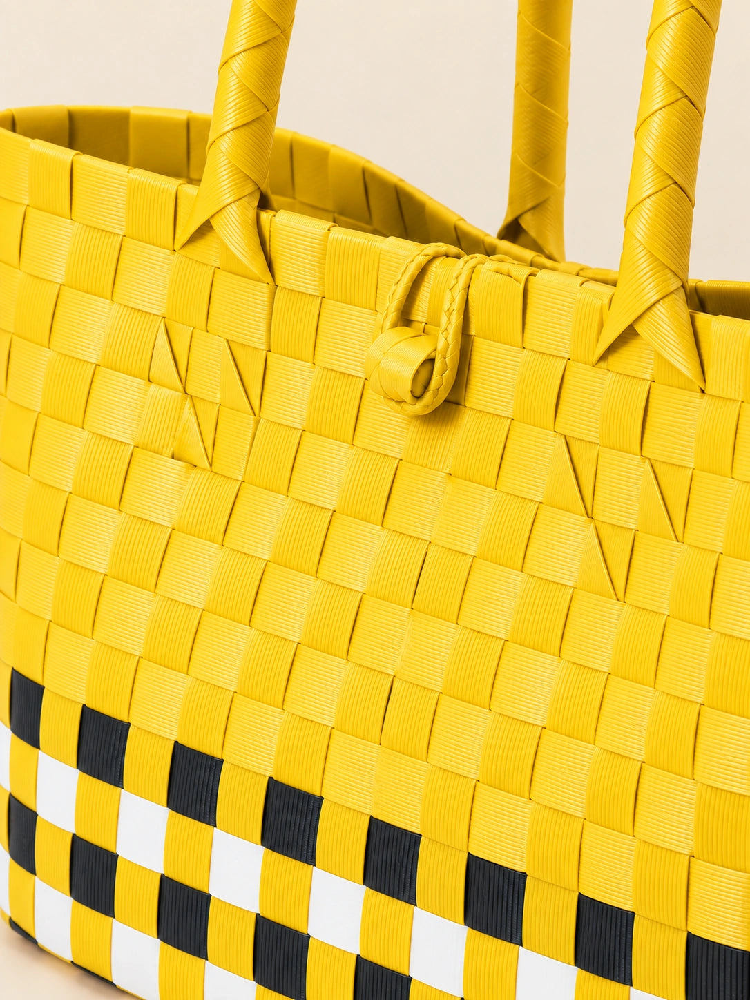 Lakbay Pagasa recycled-polypropylene lightweight travel tote, woven detail