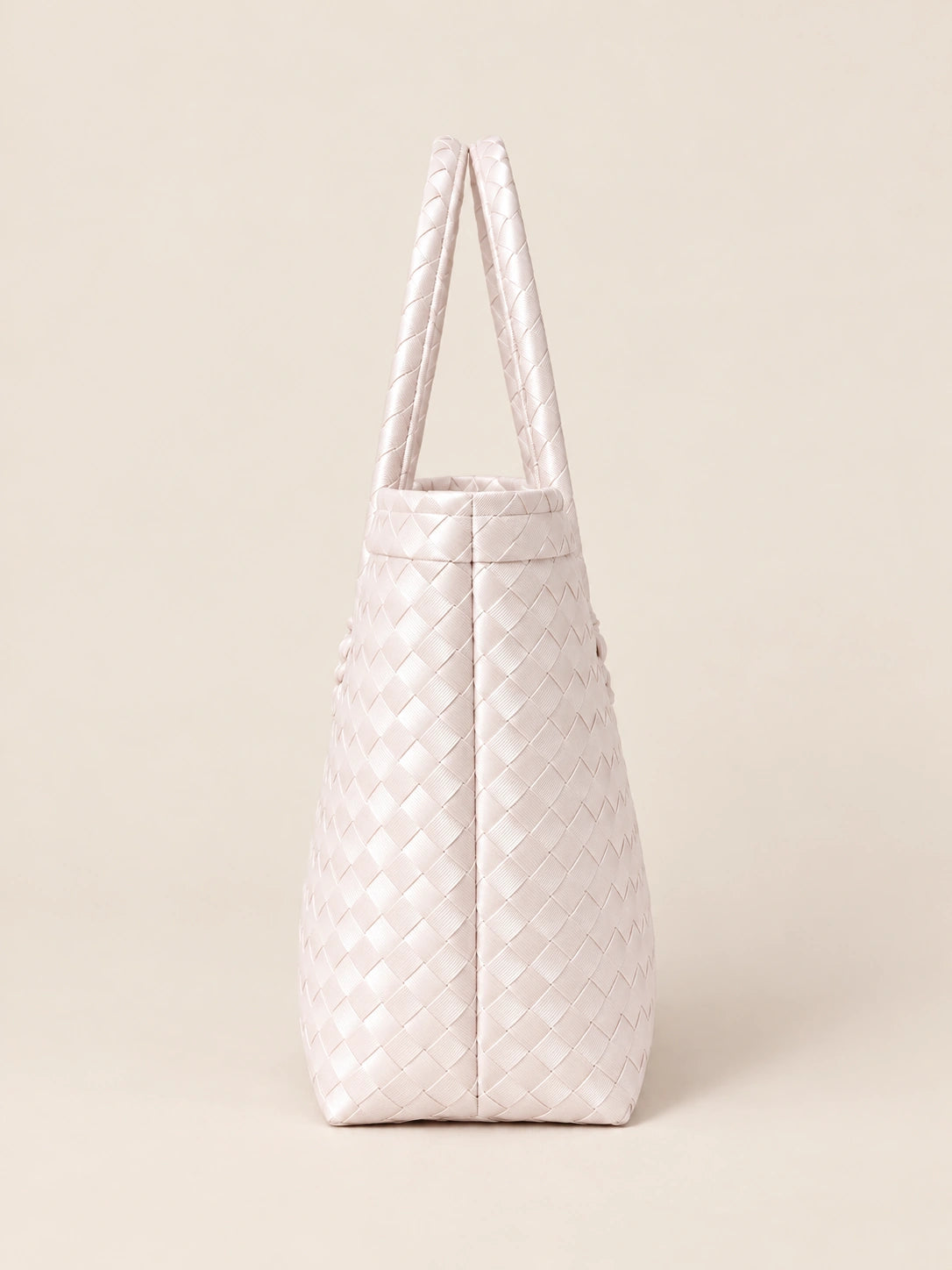 Lakbay Perlas recycled-polypropylene lightweight travel tote, side view